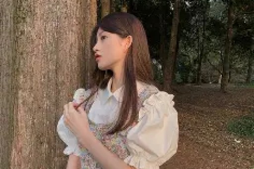 肖战拍摄幕后：女导演第一视角下的高清瞬间