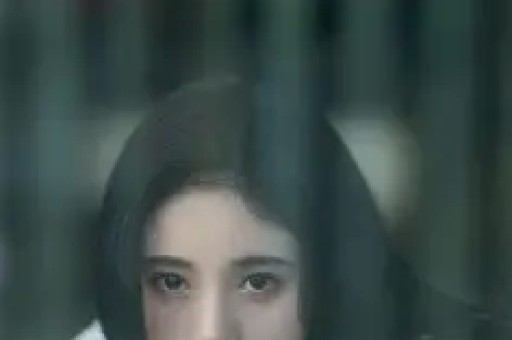 悉尼·斯威尼晒出《克里斯蒂》幕后照感人致谢引发关注