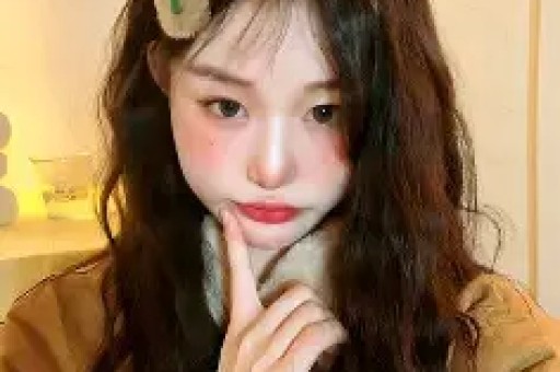 周星驰新片《女足》拍摄现场曝光：简陋设备引发全民大讨论星爷葫芦里卖的什么药？